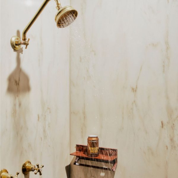 330ml Bobby Ginger Beer (12) - Image 4